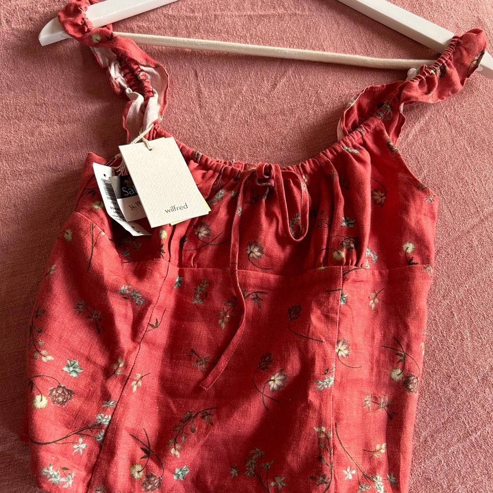 Wilfred Aritzia floral top